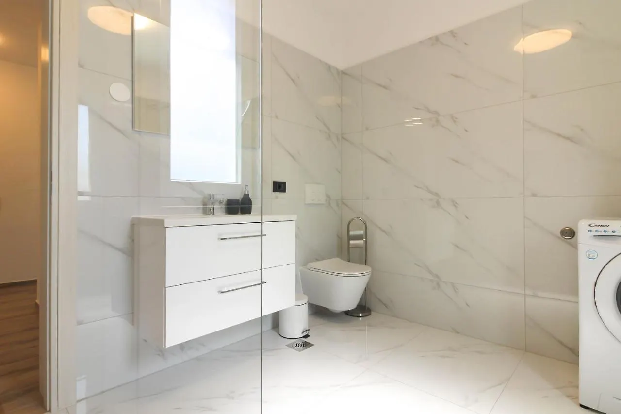 Stunning Modern Villa Monte Vernal In Pula Near The Beach And City Center Croatia