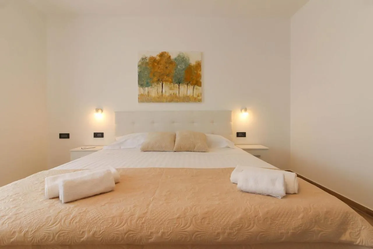 Stunning Modern Villa Monte Vernal In Pula Near The Beach And City Center 0*,
